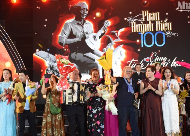 100 NĂM NHẠC SĨ PHAN HUỲNH ĐIỂU